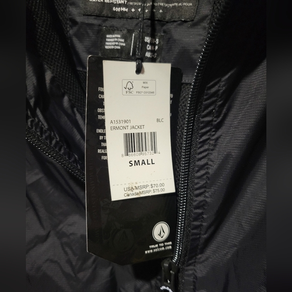 NWT Volcom windbreaker jacket - Picture 3 of 5